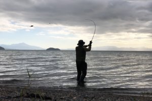 琵琶湖へバス釣り-北湖-キャスト